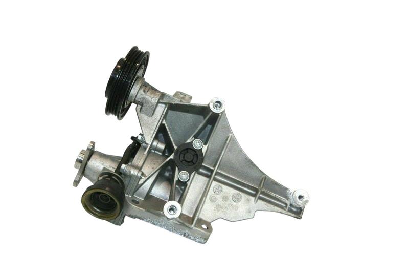 11517644810 Bomba de agua BMW 3 Series F30, 3 Series F30 LCI, 5 Series F10, 5 Series F10 LCI, 7 Series F01, 7 Series F01 LCI, 7 Series F02, 7 Series F02 LCI