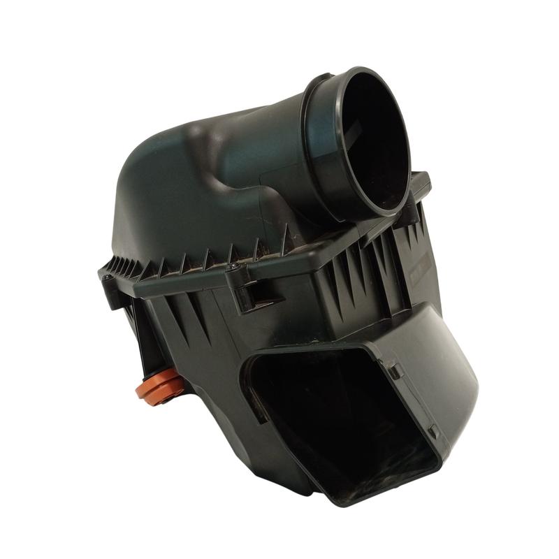 13717643301 Caja filtro de aire BMW 5 Series G30, 5 Series G30 LCI, 5 Series G31 Touring, 5 Series G31 Touring LCI, 5 Series G38, 5 Series G38 LCI, 6 Series G32 GT LCI, 7 Series G11, 7 Series G11 LCI, 7 Series G12, 7 Series G12 LCI, 8 Series G14 Convertible, 8 Series G15 Coupé, 8 Series G16 Gran Coupé, X3 G01 LCI, X4 G02 LCI, X5 G05 LCI, X6 G06 LCI, X7 G07 LCI