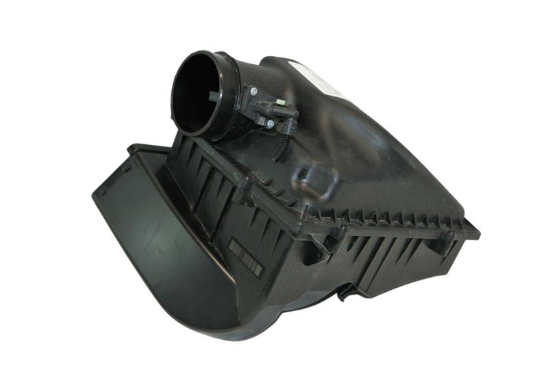 13717643301 Conducto admisión aire BMW 5 Series G30, 5 Series G30 LCI, 5 Series G31 Touring, 5 Series G31 Touring LCI, 5 Series G38, 5 Series G38 LCI, 6 Series G32 GT, 6 Series G32 GT LCI, 7 Series G11, 7 Series G11 LCI, 7 Series G12, 7 Series G12 LCI, X3 G01, X3 G08, X4 G02