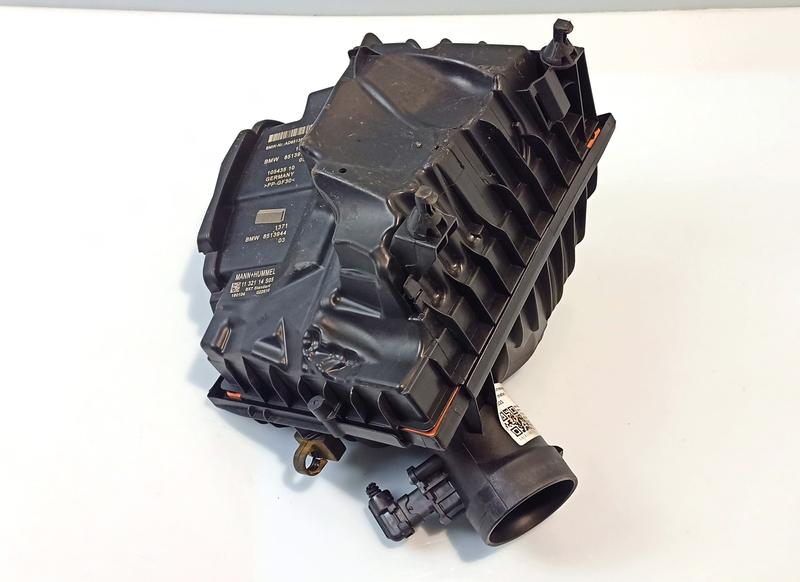 13718513916 Caja filtro de aire BMW 1 Series F40, 2 Series F45 Active Tourer LCI, 2 Series F46 Gran Tourer LCI, MINI Cabrio F57, MINI Clubman F54 LCI, MINI Countryman F60, MINI F55, MINI F56, X1 F48 LCI, X2 F39
