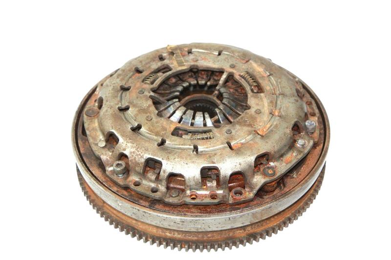 21207615629 Kit embrague BMW 1 Series F20, 1 Series F20 LCI, 1 Series F21, 1 Series F21 LCI, 2 Series F22, 2 Series F22 LCI, 2 Series F23, 2 Series F23 LCI, 3 Series E90, 3 Series E90 LCI, 3 Series E91, 3 Series E91 LCI, 3 Series E92, 3 Series E92 LCI, 3 Series E93, 3 Series E93 LCI, 3 Series F30, 3 Series F30 LCI, 3 Series F31, 3 Series F31 LCI, 3 Series F34 GT LCI, 4 Series F32, 4 Series F32 LCI, 4 Series F33, 4 Series F33 LCI, 4 Series F36 Gran Coupé LCI, X3 F25, X3 G01