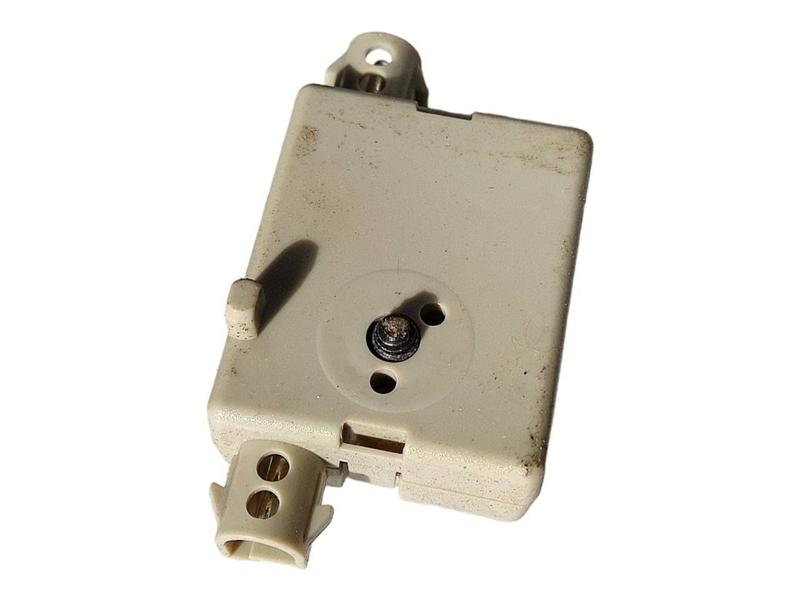 21367510 Amplificador antena 5 Series F10, 5 Series F10 LCI, 5 Series F11, 5 Series F18, 5 Series F18 LCI, 7 Series F01, 7 Series F01 LCI, 7 Series F02, 7 Series F02 LCI, 7 Series F04 Hybrid