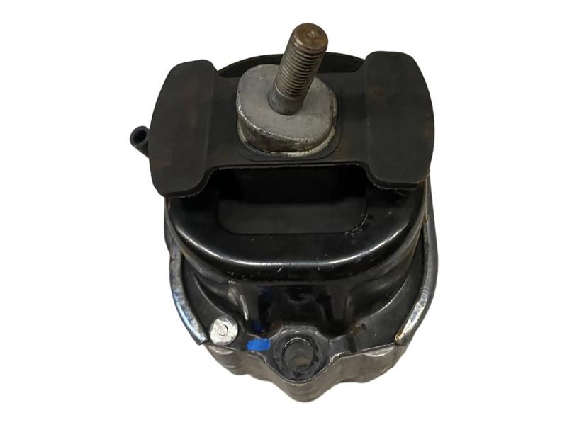 22116864335 Soporte motor BMW X5 F15