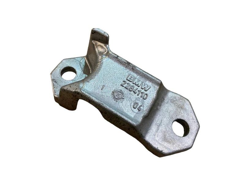 2284110 Soporte barra estabilizadora delantera 5 Series F10, 5 Series F10 LCI, 6 Series F06 Gran Coupé LCI, 6 Series F12, 6 Series F12 LCI, 6 Series F13, 6 Series F13 LCI