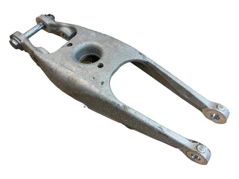 2284533 Brazo superior suspensión trasera 2 Series F87 M2 LCI, 3 Series F80 M3 LCI, 4 Series F82 M4 LCI, 4 Series F83 M4 LCI