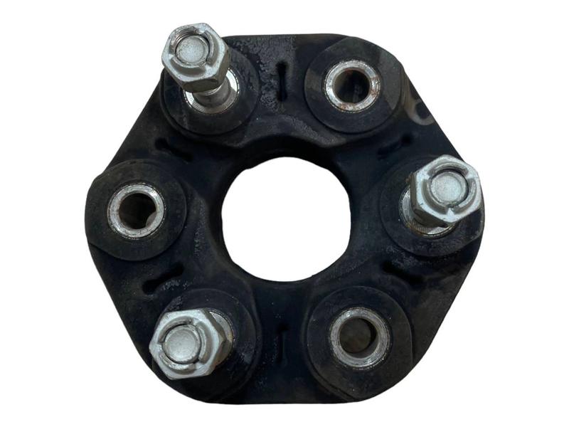 26117511454 Acoplamiento árbol transmisión trasero BMW 1 Series E81, 1 Series E82, 1 Series E87, 1 Series E87 LCI, 1 Series E88, 1 Series F20, 1 Series F20 LCI, 1 Series F21, 1 Series F21 LCI, 2 Series F22, 2 Series F22 LCI, 2 Series F23, 2 Series F23 LCI, 3 Series E46, 3 Series E90, 3 Series E90 LCI, 3 Series E91, 3 Series E91 LCI, 3 Series E92, 3 Series E92 LCI, 3 Series E93, 3 Series E93 LCI, 3 Series F30, 3 Series F30 LCI, 3 Series F31, 3 Series F31 LCI, 3 Series F34 GT LCI, 4 Series F32, 4 Series F32 LCI, 4 Series F33, 4 Series F33 LCI, 4 Series F36 Gran Coupé LCI, 5 Series E39, 5 Series F07 GT LCI, 5 Series F10, 5 Series F10 LCI, 5 Series F11, 5 Series F11 LCI, 7 Series E38, X1 E84, X3 F25, X4 F26, X5 E53, X5 E70 LCI, X5 F15, X6 F16, Z3 E36, Z4 E85, Z4 E86, Z4 E89