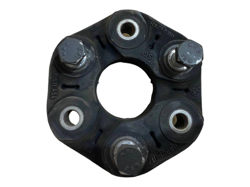 26117511454 Acoplamiento árbol transmisión trasero BMW 1 Series E81, 1 Series E82, 1 Series E87, 1 Series E87 LCI, 1 Series E88, 1 Series F20, 1 Series F20 LCI, 1 Series F21, 1 Series F21 LCI, 2 Series F22, 2 Series F22 LCI, 2 Series F23, 2 Series F23 LCI, 3 Series E46, 3 Series E90, 3 Series E90 LCI, 3 Series E91, 3 Series E91 LCI, 3 Series E92, 3 Series E92 LCI, 3 Series E93, 3 Series E93 LCI, 3 Series F30, 3 Series F30 LCI, 3 Series F31, 3 Series F31 LCI, 3 Series F34 GT LCI, 4 Series F32, 4 Series F32 LCI, 4 Series F33, 4 Series F33 LCI, 4 Series F36 Gran Coupé LCI, 5 Series E39, 5 Series F07 GT LCI, 5 Series F10, 5 Series F10 LCI, 5 Series F11, 5 Series F11 LCI, 7 Series E38, X1 E84, X3 F25, X4 F26, X5 E53, X5 E70 LCI, X5 F15, X6 F16, Z3 E36, Z4 E85, Z4 E86, Z4 E89