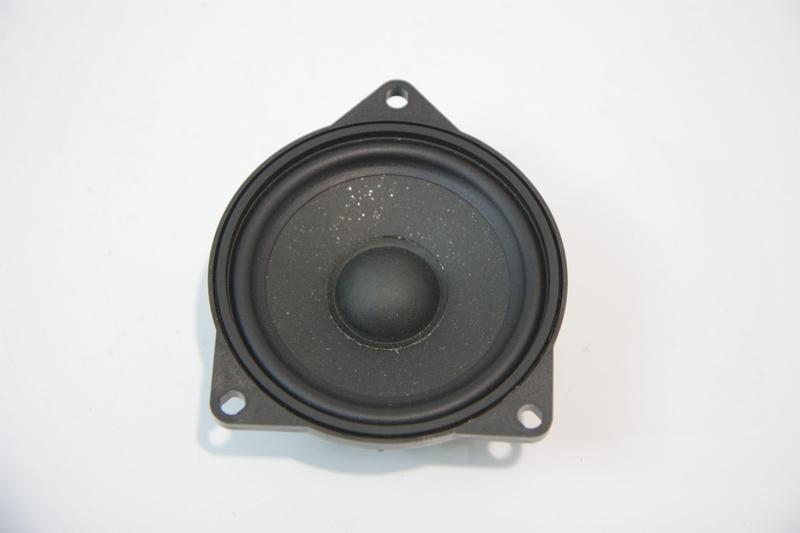 2622545 Altavoz panel BMW 3 Series G20 Saloon, 3 Series G20 Saloon LCI, 3 Series G21 Touring, 3 Series G21 Touring LCI, 3 Series G28 Saloon, 3 Series G28 Saloon LCI, 8 Series G14 Convertible, 8 Series G15 Coupé, Z4 G29