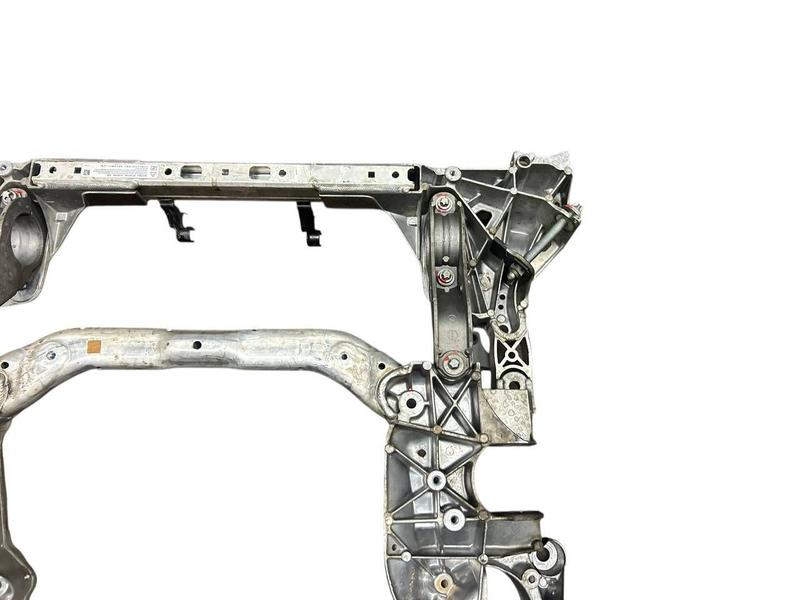 31106861104 Subchasis delantero BMW 7 Series G11, 7 Series G11 LCI, 7 Series G12