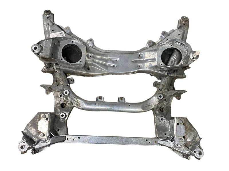 31106883293 Subchasis delantero BMW 3 Series G20 Saloon, 3 Series G20 Saloon LCI, 3 Series G21 Touring, 3 Series G21 Touring LCI, 3 Series G28 Saloon, 3 Series G28 Saloon LCI