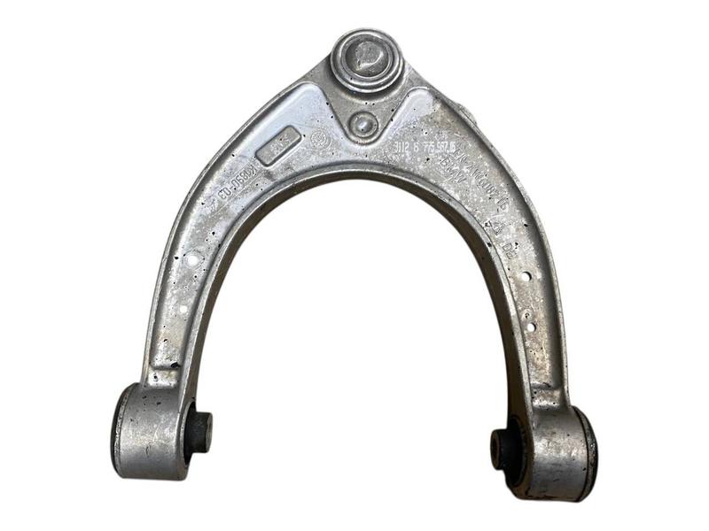 31126775967 Brazo superior suspensión delantera BMW 5 Series F07 GT LCI, 5 Series F10, 5 Series F10 LCI, 5 Series F11, 5 Series F11 LCI, 5 Series F18, 5 Series F18 LCI, 6 Series F06 Gran Coupé LCI, 6 Series F12, 6 Series F12 LCI, 6 Series F13, 6 Series F13 LCI, 7 Series F01, 7 Series F01 LCI, 7 Series F02, 7 Series F02 LCI, 7 Series F04 Hybrid, i8 I12 LCI, i8 I15