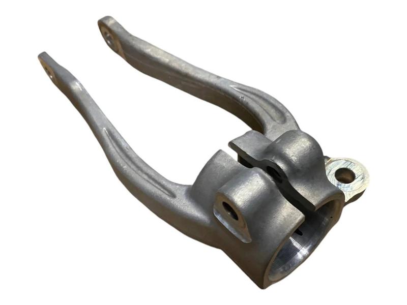 31126861199 Soporte inferior amortiguador BMW 5 Series F90 M5, 5 Series F90 M5 LCI, 5 Series G30, 5 Series G30 LCI, 5 Series G31 Touring, 5 Series G31 Touring LCI, 5 Series G38, 5 Series G38 LCI, 6 Series G32 GT, 6 Series G32 GT LCI, 7 Series G11, 7 Series G11 LCI, 7 Series G12, 7 Series G12 LCI, 8 Series F91 M8 Convertible, 8 Series F92 M8 Coupé, 8 Series G14 Convertible, 8 Series G15 Coupé, 8 Series G16 Gran Coupé