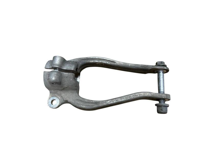 31126861199 Soporte inferior amortiguador BMW 5 Series F90 M5, 5 Series F90 M5 LCI, 5 Series G30, 5 Series G30 LCI, 5 Series G31 Touring, 5 Series G31 Touring LCI, 5 Series G38, 5 Series G38 LCI, 6 Series G32 GT, 6 Series G32 GT LCI, 7 Series G11, 7 Series G11 LCI, 7 Series G12, 7 Series G12 LCI, 8 Series F91 M8 Convertible, 8 Series F92 M8 Coupé, 8 Series G14 Convertible, 8 Series G15 Coupé, 8 Series G16 Gran Coupé