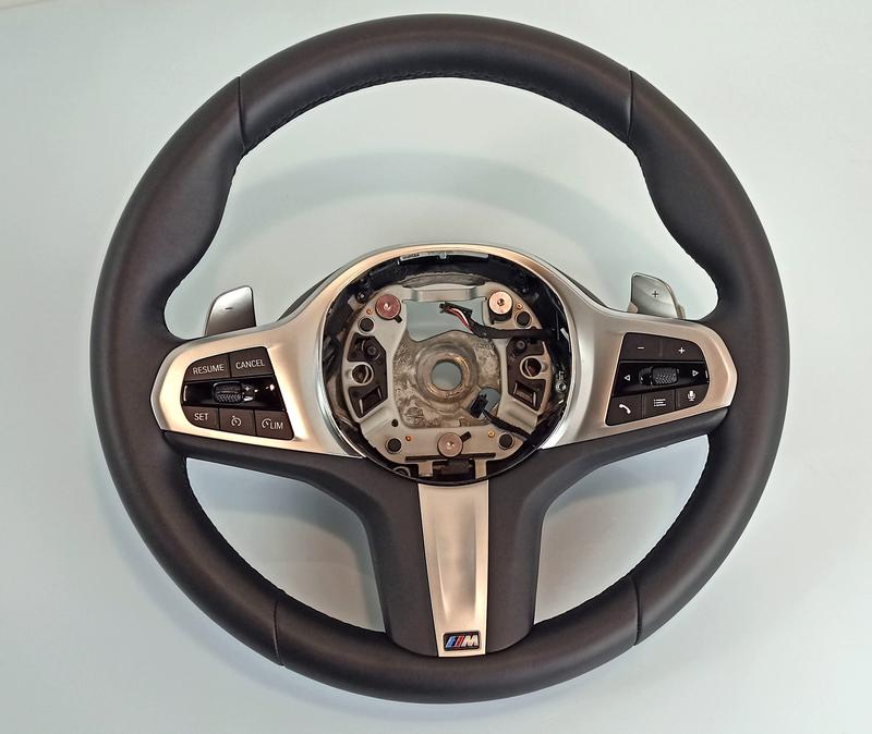 32308008179 Volante BMW 5 Series G30, 5 Series G30 LCI, 5 Series G31 Touring, 5 Series G31 Touring LCI, 5 Series G38, 5 Series G38 LCI, 6 Series G32 GT, 6 Series G32 GT LCI, 7 Series G11, 7 Series G11 LCI, 7 Series G12, 7 Series G12 LCI, 8 Series G14 Convertible, 8 Series G15 Coupé, 8 Series G16 Gran Coupé, X5 G05, X6 G06, X7 G07