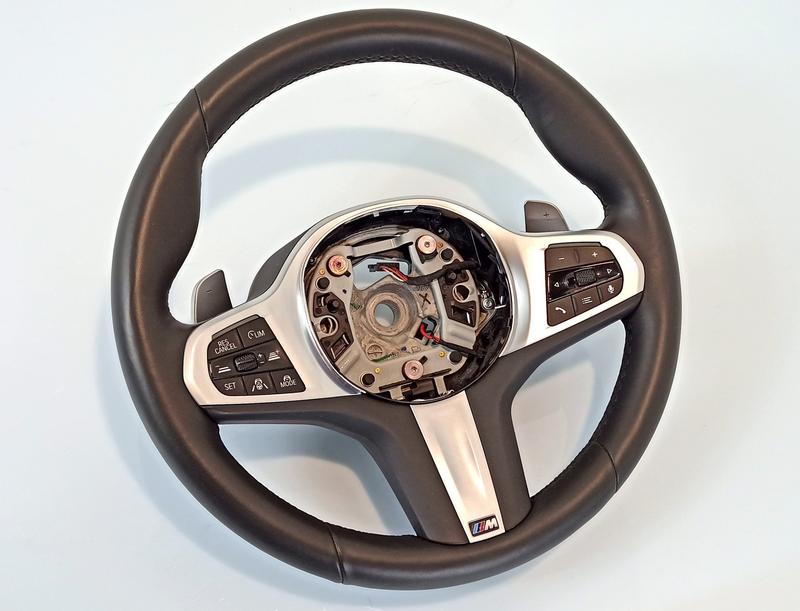 32308008184 Volante BMW 5 Series G30, 5 Series G30 LCI, 5 Series G31 Touring, 5 Series G31 Touring LCI, 5 Series G38, 5 Series G38 LCI, 6 Series G32 GT, 6 Series G32 GT LCI, 7 Series G11, 7 Series G11 LCI, 7 Series G12, 7 Series G12 LCI, 8 Series G14 Convertible, 8 Series G15 Coupé, 8 Series G16 Gran Coupé, X5 G05, X6 G06, X7 G07