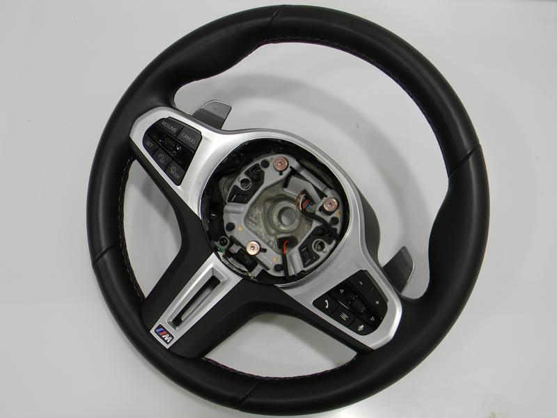 32308008186 Volante 5 Series G30, 5 Series G31 Touring, 5 Series G38, 6 Series G32 GT, 8 Series G14 Convertible, 8 Series G15 Coupé, 8 Series G16 Gran Coupé