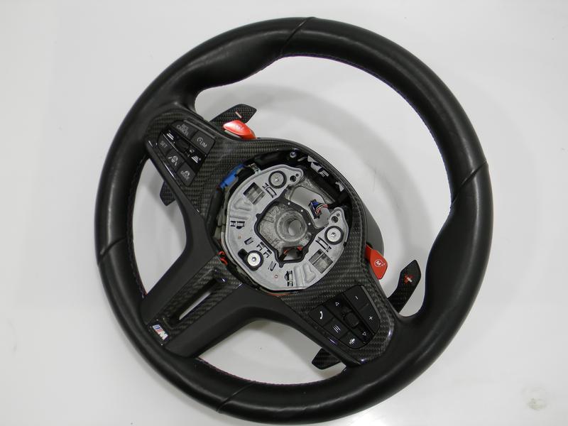 32309882679 Volante BMW 3 Series G80 M3, 3 Series G81 M3 Touring, 4 Series G82 M4 Coupé, 4 Series G83 M4 Convertible