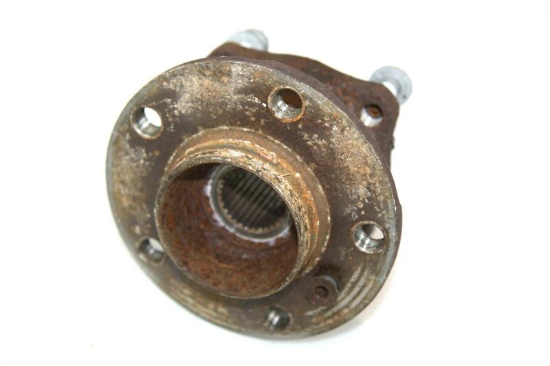 33006867806 Rodamiento rueda trasera BMW 5 Series F07 GT LCI, 5 Series F10, 5 Series F10 LCI, 5 Series F11, 5 Series F11 LCI, 5 Series F18, 5 Series F18 LCI, 6 Series F06 Gran Coupé LCI, 6 Series F12, 6 Series F12 LCI, 6 Series F13, 6 Series F13 LCI, 7 Series F01, 7 Series F01 LCI, 7 Series F02, 7 Series F02 LCI, 7 Series F04 Hybrid