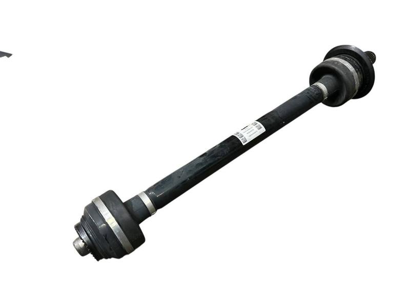 33208092499 Semieje trasero BMW 8 Series F91 M8 Convertible, 8 Series F92 M8 Coupé, 8 Series G14 Convertible, 8 Series G15 Coupé