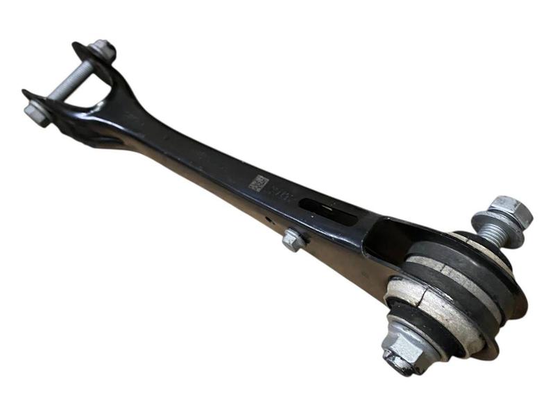 33306893528 Brazo suspensión trasero BMW 5 Series F90 M5 LCI, 5 Series G30, 5 Series G30 LCI, 5 Series G31 Touring LCI, 5 Series G60 Saloon, 6 Series G32 GT LCI, 7 Series G11, 7 Series G11 LCI, 7 Series G12, 7 Series G12 LCI, 8 Series F91 M8 Convertible, 8 Series F92 M8 Coupé, 8 Series F93 M8 Gran Coupé, 8 Series G14 Convertible, 8 Series G15 Coupé, 8 Series G16 Gran Coupé
