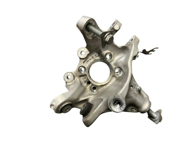 33308073924 Mangueta trasera BMW 8 Series F91 M8 Convertible, 8 Series F92 M8 Coupé, 8 Series G14 Convertible, 8 Series G15 Coupé