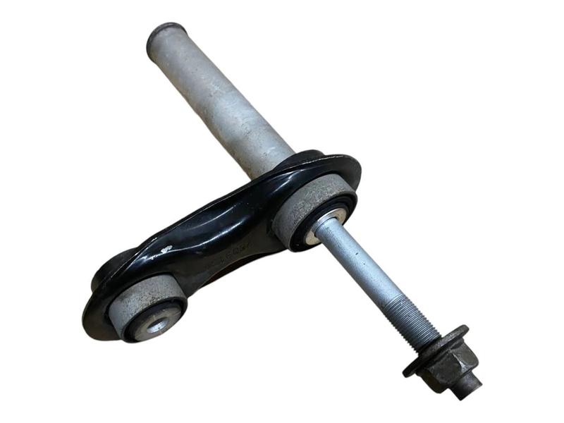 33326774477 Brazo suspensión trasero BMW X6 F16