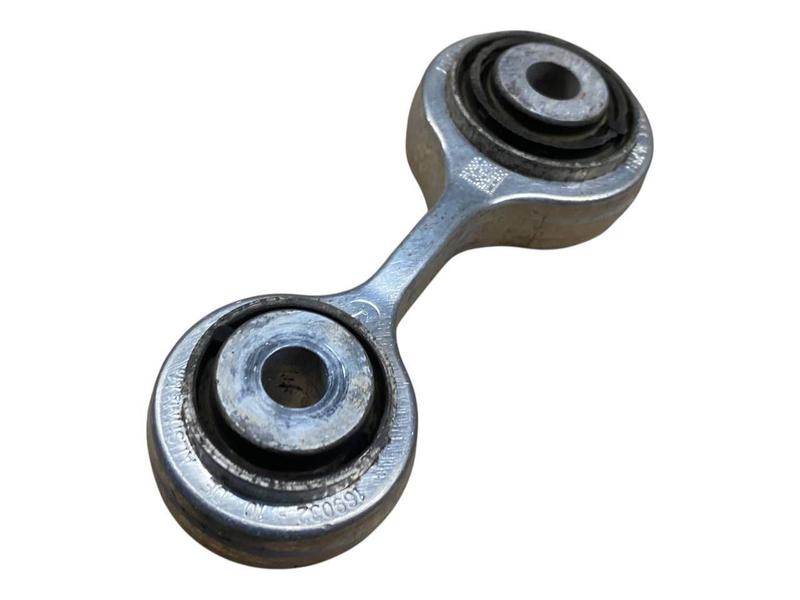 33326775683 Brazo suspensión trasero BMW 5 Series F07 GT LCI, 5 Series F10, 5 Series F10 LCI, 5 Series F11, 5 Series F11 LCI, 6 Series F06 Gran Coupé LCI, 6 Series F12, 6 Series F12 LCI, 6 Series F13, 6 Series F13 LCI, 7 Series F01, 7 Series F01 LCI, 7 Series F02, 7 Series F02 LCI, 7 Series F04 Hybrid