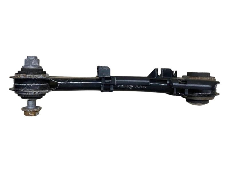 33326867537 Brazo suspensión trasero BMW 5 Series F90 M5, 5 Series F90 M5 LCI, 5 Series G30, 5 Series G30 LCI, 5 Series G31 Touring, 5 Series G31 Touring LCI, 5 Series G38, 5 Series G38 LCI, 6 Series G32 GT, 6 Series G32 GT LCI, 7 Series G11, 7 Series G11 LCI, 7 Series G12, 7 Series G12 LCI, 8 Series F91 M8 Convertible, 8 Series F92 M8 Coupé, 8 Series G14 Convertible, 8 Series G15 Coupé, 8 Series G16 Gran Coupé