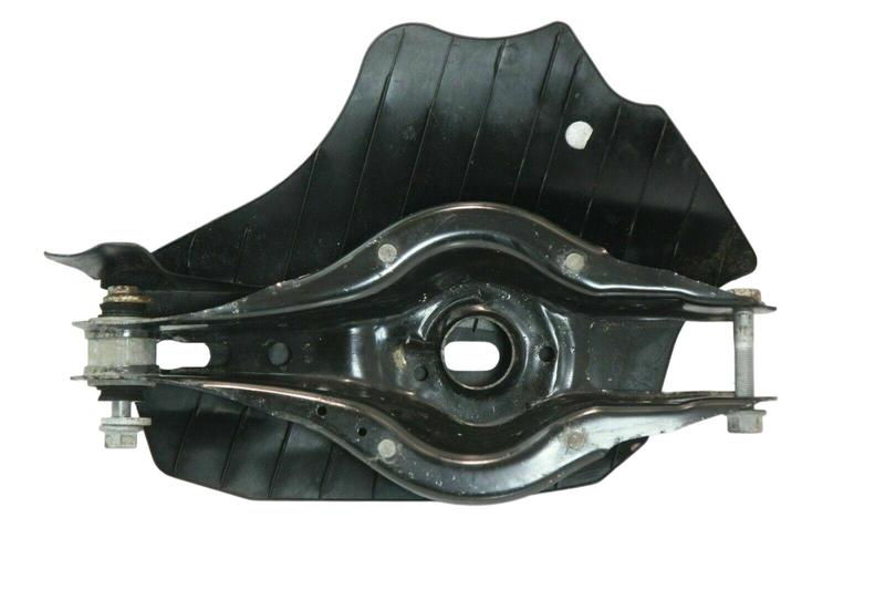 33326867540 Brazo superior suspensión trasera BMW 1 Series F20, 1 Series F20 LCI, 1 Series F21, 1 Series F21 LCI, 2 Series F22, 2 Series F22 LCI, 2 Series F23, 2 Series F23 LCI, 3 Series F30, 3 Series F30 LCI, 3 Series F31, 3 Series F31 LCI, 3 Series F34 GT LCI, 3 Series F35, 3 Series F35 LCI, 4 Series F32, 4 Series F32 LCI, 4 Series F33, 4 Series F33 LCI, 4 Series F36 Gran Coupé LCI