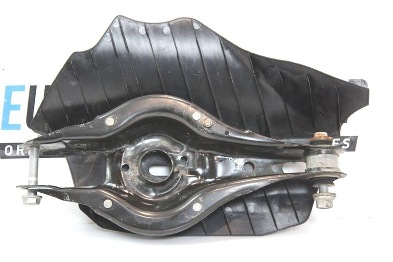 33326867540 Brazo superior suspensión trasera BMW 1 Series F20, 1 Series F20 LCI, 1 Series F21, 2 Series F22, 2 Series F22 LCI, 2 Series F23, 3 Series F30, 3 Series F30 LCI, 3 Series F31, 3 Series F34 GT, 4 Series F32, 4 Series F32 LCI, 4 Series F33, 4 Series F36 Gran Coupé