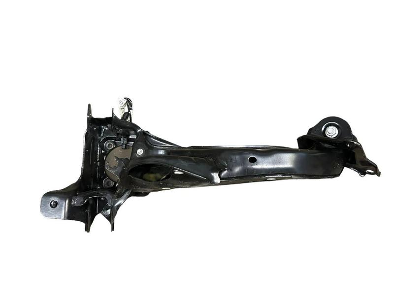 33326896991 Mangueta trasera BMW 1 Series F40, 1 Series F70, 2 Series F44 Gran Coupé, 2 Series F45 Active Tourer LCI, 2 Series F46 Gran Tourer LCI, 2 Series F74 Gran Coupé, 2 Series F78 Gran Coupé, 2 Series U06 Active Tourer, MINI Cabrio F57 BEV, MINI Clubman F54 LCI, MINI Countryman F60 LCI, MINI Countryman U25, MINI F55 LCI, MINI F56 BEV LCI, MINI F56 LCI, X1 F48 LCI, X1 U11, X1L U12, X2 F39, X2 U10