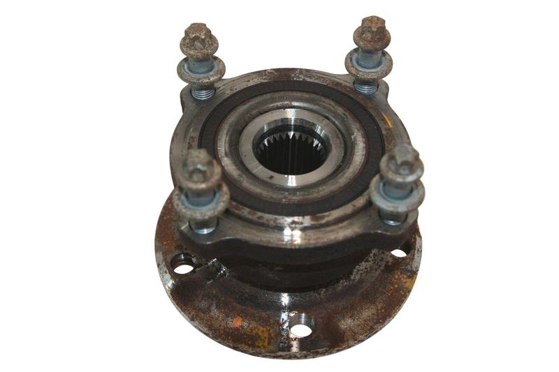 33406867811 Rodamiento rueda trasera BMW X5 E70, X6 F16