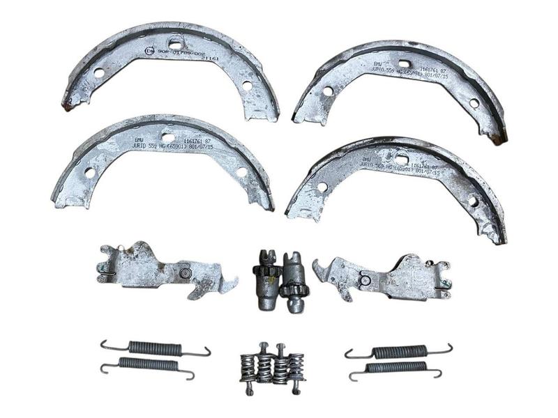 34416761292 Pastillas freno de mano BMW 1 Series E81, 1 Series E82, 1 Series E87, 1 Series E87 LCI, 1 Series E88, 2 Series F87 M2 LCI, 3 Series E46, 3 Series E90, 3 Series E90 LCI, 3 Series E91, 3 Series E91 LCI, 3 Series E92, 3 Series E92 LCI, 3 Series E93, 3 Series E93 LCI, 3 Series F30, 3 Series F30 LCI, 3 Series F31, 3 Series F31 LCI, 3 Series F34 GT LCI, 3 Series F35, 3 Series F35 LCI, 3 Series F80 M3 LCI, 4 Series F32, 4 Series F32 LCI, 4 Series F33, 4 Series F33 LCI, 4 Series F36 Gran Coupé LCI, 4 Series F82 M4 LCI, 4 Series F83 M4 LCI, 5 Series E39, X1 E84