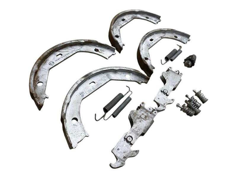 34416761292 Pastillas freno de mano BMW 1 Series E81, 1 Series E82, 1 Series E87, 1 Series E87 LCI, 1 Series E88, 2 Series F87 M2 LCI, 3 Series E46, 3 Series E90, 3 Series E90 LCI, 3 Series E91, 3 Series E91 LCI, 3 Series E92, 3 Series E92 LCI, 3 Series E93, 3 Series E93 LCI, 3 Series F30, 3 Series F30 LCI, 3 Series F31, 3 Series F31 LCI, 3 Series F34 GT LCI, 3 Series F35, 3 Series F35 LCI, 3 Series F80 M3 LCI, 4 Series F32, 4 Series F32 LCI, 4 Series F33, 4 Series F33 LCI, 4 Series F36 Gran Coupé LCI, 4 Series F82 M4 LCI, 4 Series F83 M4 LCI, 5 Series E39, X1 E84