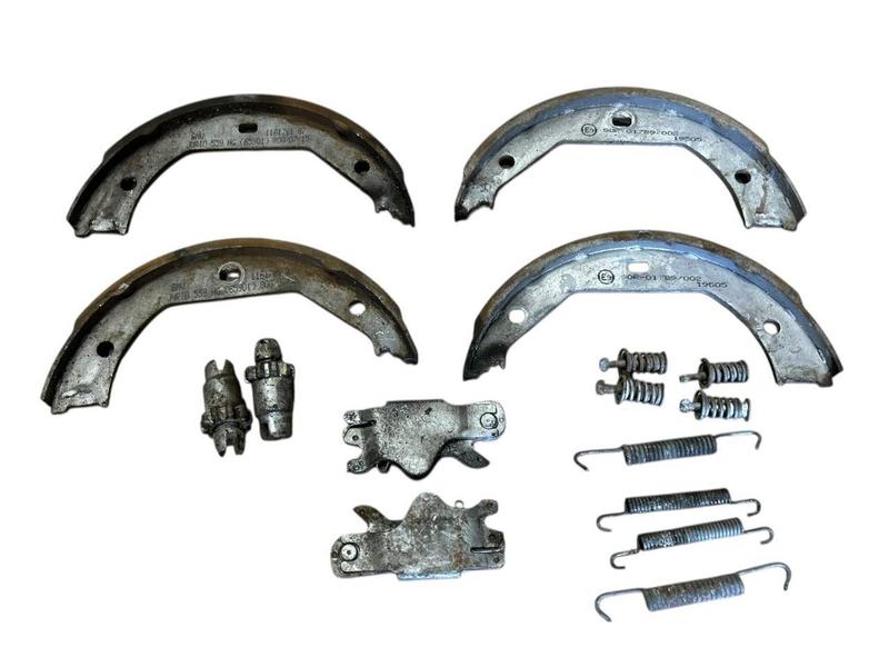 34416761292 Pastillas freno de mano BMW 1 Series E81, 1 Series E82, 1 Series E87, 1 Series E87 LCI, 1 Series E88, 2 Series F87 M2 LCI, 3 Series E46, 3 Series E90, 3 Series E90 LCI, 3 Series E91, 3 Series E91 LCI, 3 Series E92, 3 Series E92 LCI, 3 Series E93, 3 Series E93 LCI, 3 Series F30, 3 Series F30 LCI, 3 Series F31, 3 Series F31 LCI, 3 Series F34 GT LCI, 3 Series F35, 3 Series F35 LCI, 3 Series F80 M3 LCI, 4 Series F32, 4 Series F32 LCI, 4 Series F33, 4 Series F33 LCI, 4 Series F36 Gran Coupé LCI, 4 Series F82 M4 LCI, 4 Series F83 M4 LCI, 5 Series E39, X1 E84