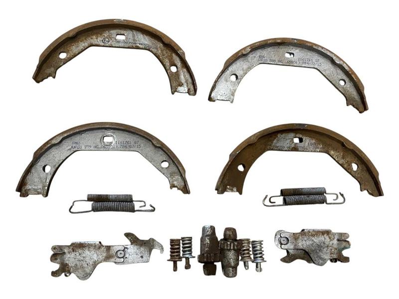 34416761292 Pastillas freno de mano BMW 1 Series E81, 1 Series E82, 1 Series E87, 1 Series E87 LCI, 1 Series E88, 2 Series F87 M2 LCI, 3 Series E46, 3 Series E90, 3 Series E90 LCI, 3 Series E91, 3 Series E91 LCI, 3 Series E92, 3 Series E92 LCI, 3 Series E93, 3 Series E93 LCI, 3 Series F30, 3 Series F30 LCI, 3 Series F31, 3 Series F31 LCI, 3 Series F34 GT LCI, 3 Series F35, 3 Series F35 LCI, 3 Series F80 M3 LCI, 4 Series F32, 4 Series F32 LCI, 4 Series F33, 4 Series F33 LCI, 4 Series F36 Gran Coupé LCI, 4 Series F82 M4 LCI, 4 Series F83 M4 LCI, 5 Series E39, X1 E84