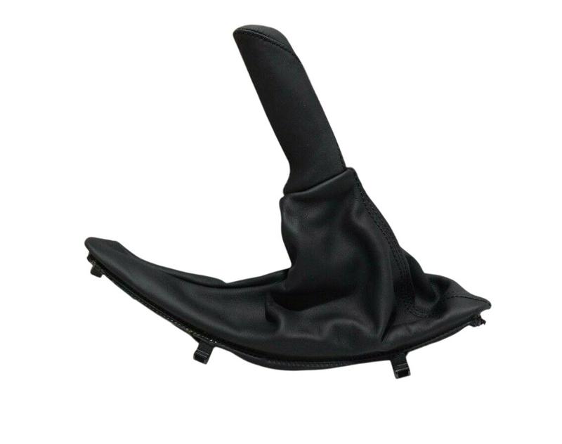 34427846807 7846807 Embellecedor freno de mano BMW 3 Series F30, 3 Series F30 LCI, 3 Series F31, 3 Series F31 LCI, 3 Series F34 GT, 3 Series F34 GT LCI, 3 Series F35, 3 Series F35 LCI, 3 Series F80 M3, 3 Series F80 M3 LCI, 4 Series F32, 4 Series F32 LCI, 4 Series F33, 4 Series F33 LCI, 4 Series F36 Gran Coupé, 4 Series F82 M4, 4 Series F83 M4, 4 Series F83 M4 LCI