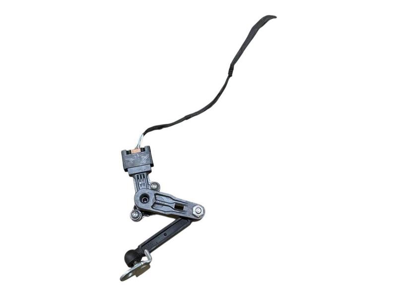 37146895467 Sensor corrector óptico faro BMW 2 Series F45 Active Tourer LCI, 2 Series F46 Gran Tourer LCI, 3 Series G20 Saloon, 3 Series G20 Saloon LCI, 3 Series G28 Saloon, 3 Series G28 Saloon LCI, 5 Series G68 Saloon, i3 I01, i8 I12 LCI, i8 I15, iX3 G08 BEV LCI, MINI Cabrio F57, MINI Clubman F54, MINI Countryman F60, MINI F55, MINI F56, X1 F48 LCI, X2 F39, X3 G01 LCI, X3 G08 LCI, X3 G45, X3 M F97 LCI, X3L G48, X4 G02 LCI, X4 M F98 LCI, X5 F15, X5 G05 LCI, X5 M F85, X5 M F95 LCI, X5L G18 LCI, X6 F16, X6 G06 LCI, X6 M F86, X6 M F96 LCI, X7 G07 LCI, XM G09