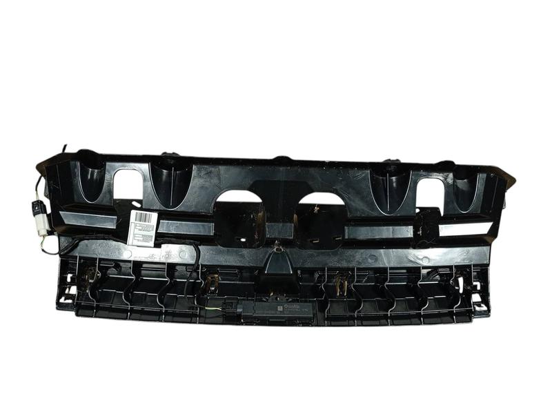 51128069250 Soporte parachoques trasero BMW X5 G05