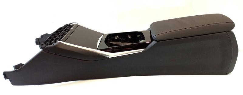 51166996833 Consola central BMW 2 Series G42, 3 Series G20 Saloon, 3 Series G20 Saloon LCI, 3 Series G21 Touring, 3 Series G21 Touring LCI, 3 Series G28 Saloon, 3 Series G28 Saloon LCI, 3 Series G80 M3, 3 Series G80 M3 LCI, 4 Series G22 Coupé, 4 Series G22 Coupé LCI, 4 Series G23 Convertible, 4 Series G23 Convertible LCI, 4 Series G26 Gran Coupé, 4 Series G26 Gran Coupé LCI, 4 Series G82 M4 Coupé, 4 Series G82 M4 Coupé LCI, 4 Series G83 M4 Convertible, 4 Series G83 M4 Convertible LCI, i4 G26 Gran Coupé