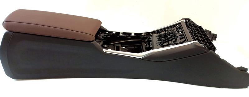 51166996833 Consola central BMW 2 Series G42, 3 Series G20 Saloon, 3 Series G20 Saloon LCI, 3 Series G21 Touring, 3 Series G21 Touring LCI, 3 Series G28 Saloon, 3 Series G28 Saloon LCI, 3 Series G80 M3, 3 Series G80 M3 LCI, 4 Series G22 Coupé, 4 Series G22 Coupé LCI, 4 Series G23 Convertible, 4 Series G23 Convertible LCI, 4 Series G26 Gran Coupé, 4 Series G26 Gran Coupé LCI, 4 Series G82 M4 Coupé, 4 Series G82 M4 Coupé LCI, 4 Series G83 M4 Convertible, 4 Series G83 M4 Convertible LCI, i4 G26 Gran Coupé