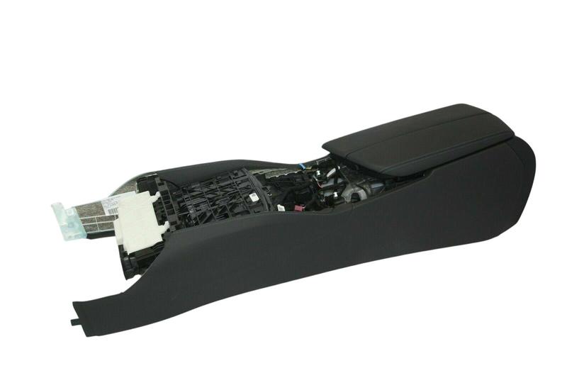 51168090710 Consola central BMW 5 Series G30, 5 Series G31 Touring, 6 Series G32 GT