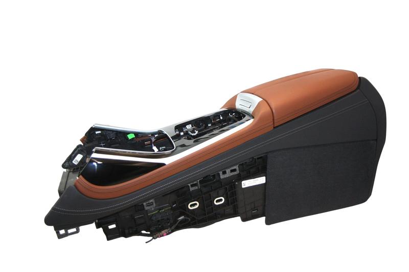 51169108362 Consola central BMW X5 G05, X7 G07