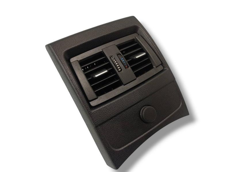 51169227886 Rejilla ventilación trasera BMW 1 Series F20, 1 Series F20 LCI, 1 Series F21, 1 Series F21 LCI, 2 Series F22, 2 Series F22 LCI, 2 Series F23, 2 Series F23 LCI