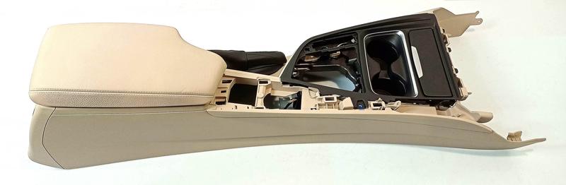 51169235469 Consola central BMW 3 Series F30, 3 Series F30 LCI, 3 Series F31, 3 Series F31 LCI, 3 Series F34 GT LCI, 3 Series F35, 3 Series F35 LCI, 4 Series F32, 4 Series F32 LCI, 4 Series F33, 4 Series F33 LCI, 4 Series F36 Gran Coupé, 4 Series F36 Gran Coupé LCI