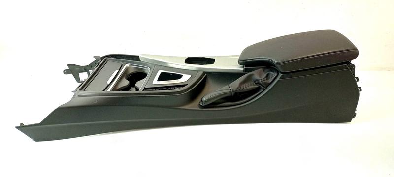 51169360528 Consola central BMW 3 Series F30, 3 Series F30 LCI, 3 Series F31, 3 Series F31 LCI, 3 Series F34 GT LCI, 3 Series F35, 3 Series F35 LCI, 3 Series F80 M3 LCI, 4 Series F32, 4 Series F32 LCI, 4 Series F33, 4 Series F33 LCI, 4 Series F36 Gran Coupé LCI, 4 Series F82 M4 LCI, 4 Series F83 M4 LCI