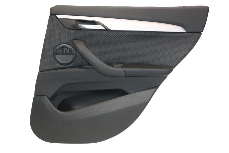 51427438100 EXMAESTRO tapizados puerta BMW X1 F48 LCI