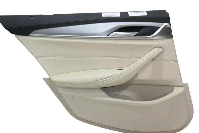 51427477168 Tapizado puerta trasera BMW 5 Series G30, 5 Series G31 Touring