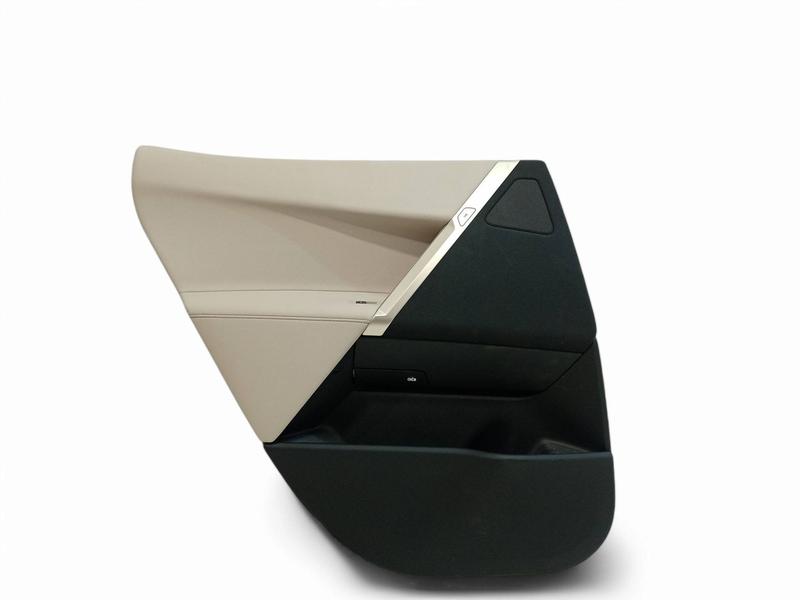 5A15773 Tapizado puerta trasera BMW iX I20