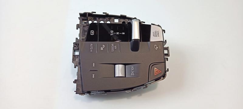 61315A58CA0 EXMAESTRO electrónica y volantes BMW 2 Series U06 Active Tourer, X1 U11